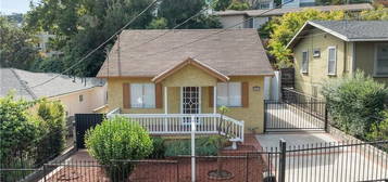 4920 San Rafael Ave, Los Angeles, CA 90042