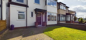 4 bed semi-detached house for sale