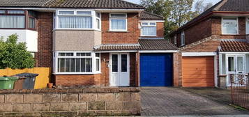 4 bed semi-detached house for sale