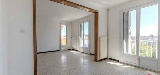 Achat appartement 4 pièces 84 m²