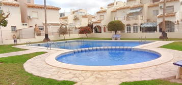 Chalet adosado en venta en Playa Flamenca