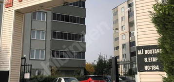 BURSA OSMANGAZİ HAMİTLER SİTE İÇERİSİNDE 2+1 90 m2 SATILIK DAİRE