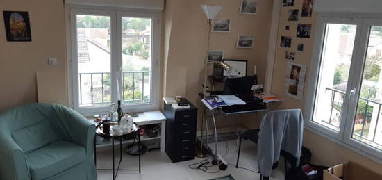 Chambre en colocation / 18m² / Choisy le Roi (RER C)