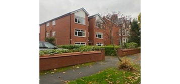 Flat to rent in Riversleigh Court, Lytham St. Annes FY8