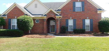 100 Sunrise Cv, Batesville, MS 38606