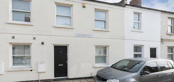 3 bedroom terraced house