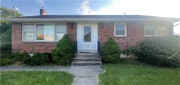 3010 S 5th Ave, Whitehall, PA 18052