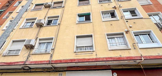 Piso en venta en calle de Ramiro de Maeztu, 51