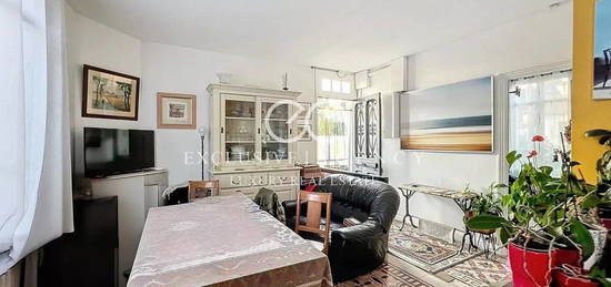 A vendre, maison 5 pièces 106m² jardin et parkings,  Cannes Montfleury, à 5 min à pied du centre-ville