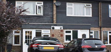 2 bed town house to rent