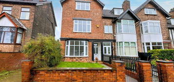 4 bedroom terraced house for sale