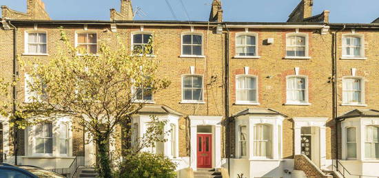 Flat for sale in Cathnor Road, London W12