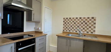 Flat to rent in Kingsgate, Town Centre, Doncaster DN1