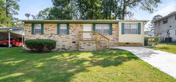 1733 5th Way NW, Center Point, AL 35215