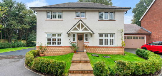 4 bedroom detached house