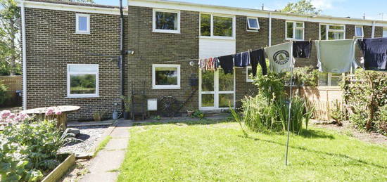 4 bed end terrace house for sale