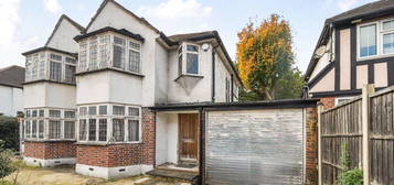 3 bed semi-detached house for sale