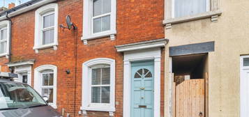 Terraced house for sale in Church Street, Leighton Buzzard, Bedfordshire LU7