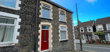 3 bed terraced house to rent