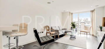 Flat to rent in Moore House, Grosvenor Waterside, Chelsea SW1W