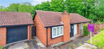 Bungalow for sale in Ferndale Drive, Priorslee, Telford, Telford And Wrekin TF2