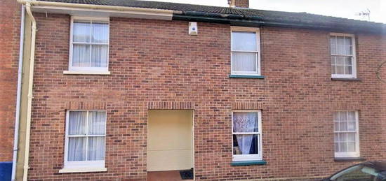 Terraced house to rent in Cossington Road, Canterbury CT1