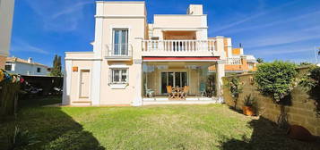 Casa adosada en Nueva Alcántara, Marbella