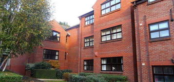 2 bed flat to rent