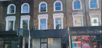 Studio to rent in Essex Road, London N1