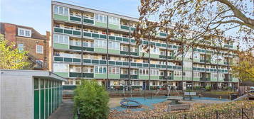 Property for sale in Sceaux Gardens, London SE5