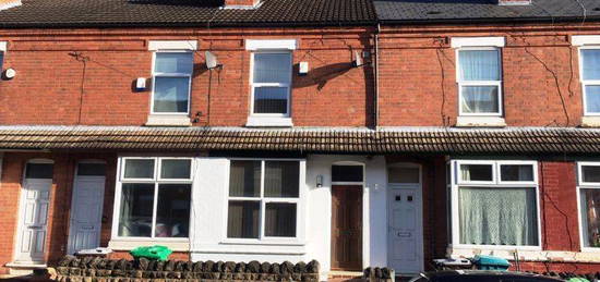 4 bed shared accommodation to rent