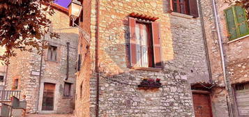 Bilocale in vendita in via Regina Margherita, 44 -126