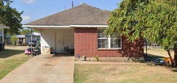 1011 W  17th St, Bryan, TX 77803