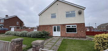 3 bedroom semi-detached house to rent