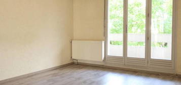 Location appartement 3 pièces 75 m²