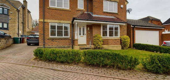 4 bedroom detached house