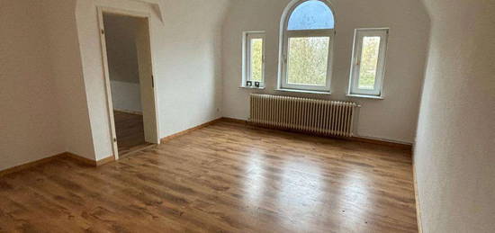 Attraktive 3-Zimmer-Wohnung in Rantrum