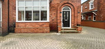 Terraced house to rent in Oxford Street, Cleethorpes, Lincolnshire DN35