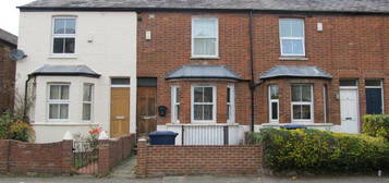 5 bedroom terraced house