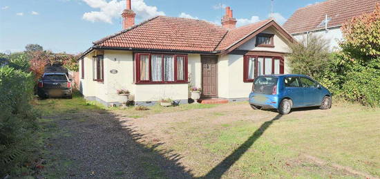 2 bedroom detached bungalow for sale