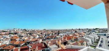 Apartamento Duplex T2, Cascais, Parede