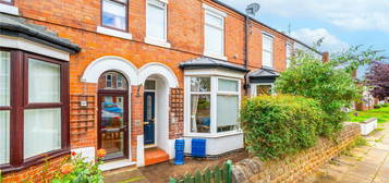 2 bed terraced house for sale