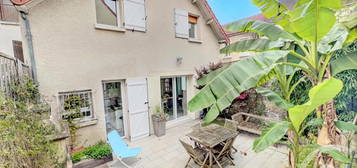 Maison  à vendre, 5 pièces, 3 chambres, 105 m²