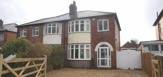 3 bedroom semi-detached house