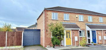 2 bedroom semi-detached house to rent