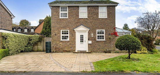 3 bed detached house for sale