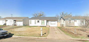 1046 Pryor St, Amarillo, TX 79104