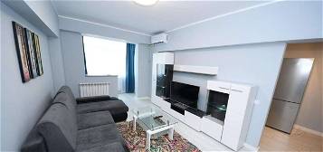 Exklusive, sanierte 2-Raum-Wohnung mit Balkon und EBK in Ahrensburg