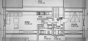 Helle 2 Zimmer DG-Wohnung mit 54m in sehr guter Lage