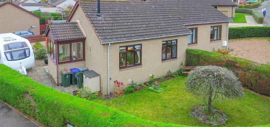 2 bedroom semi-detached bungalow for sale